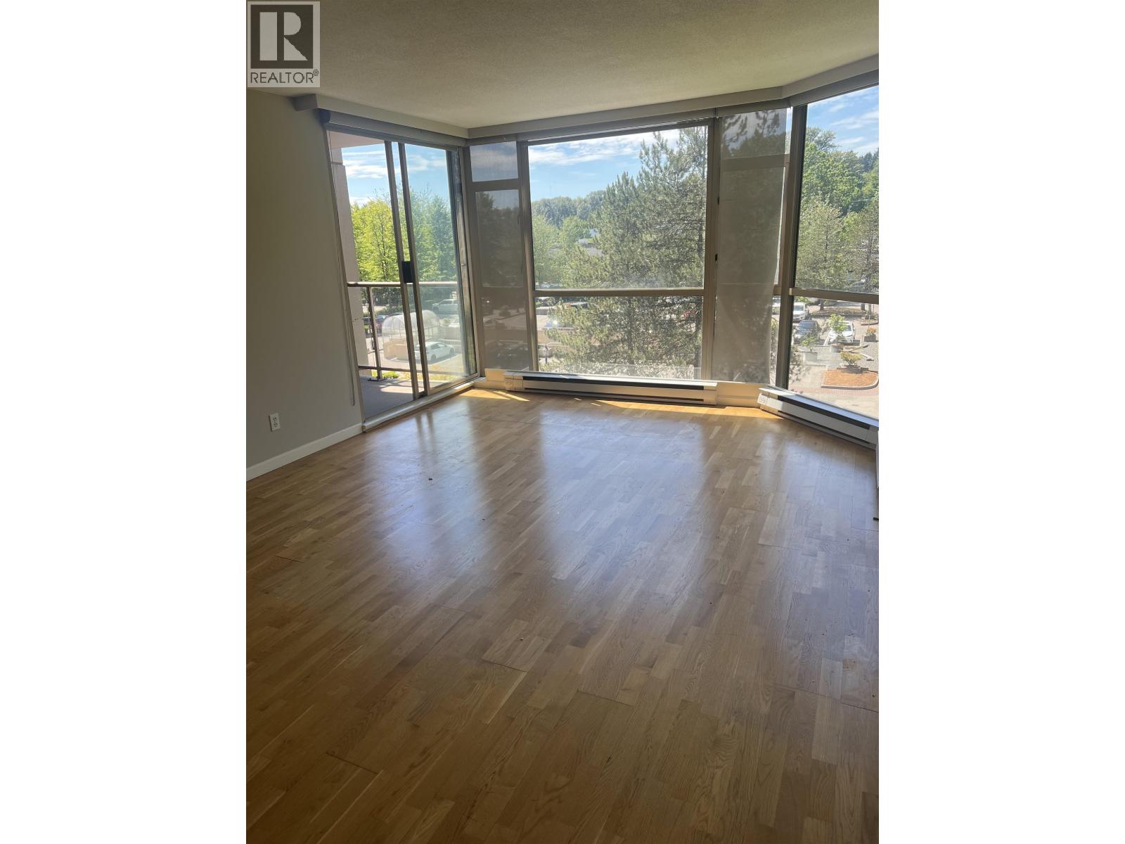 306 1327 E Keith Road, North Vancouver, British Columbia  V7J 3T5 - Photo 3 - R3136029