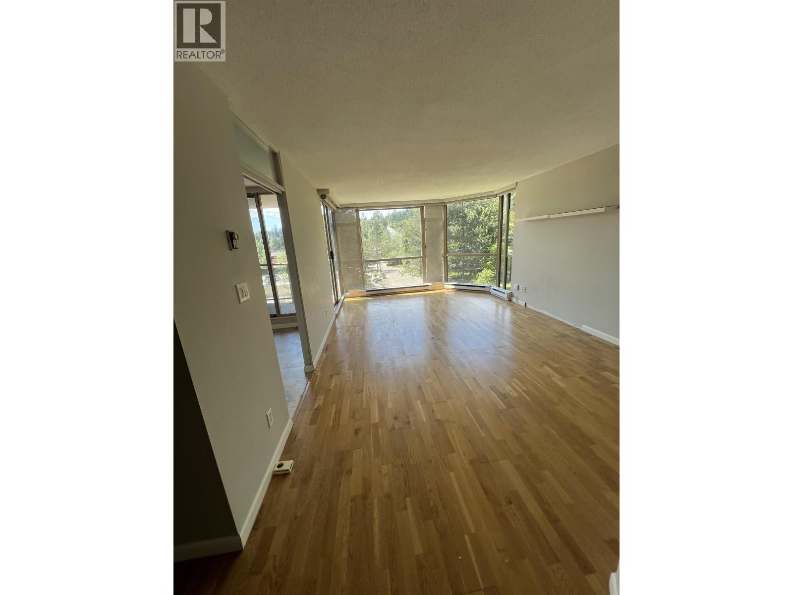 306 1327 E Keith Road, North Vancouver, British Columbia  V7J 3T5 - Photo 4 - R3136029