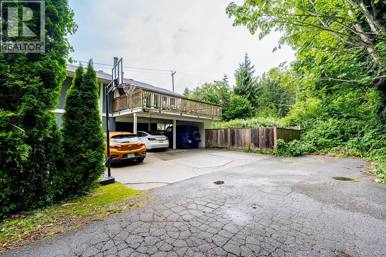 1990 Capilano Road, North Vancouver, British Columbia  V7P 3B8 - Photo 13 - R3136048