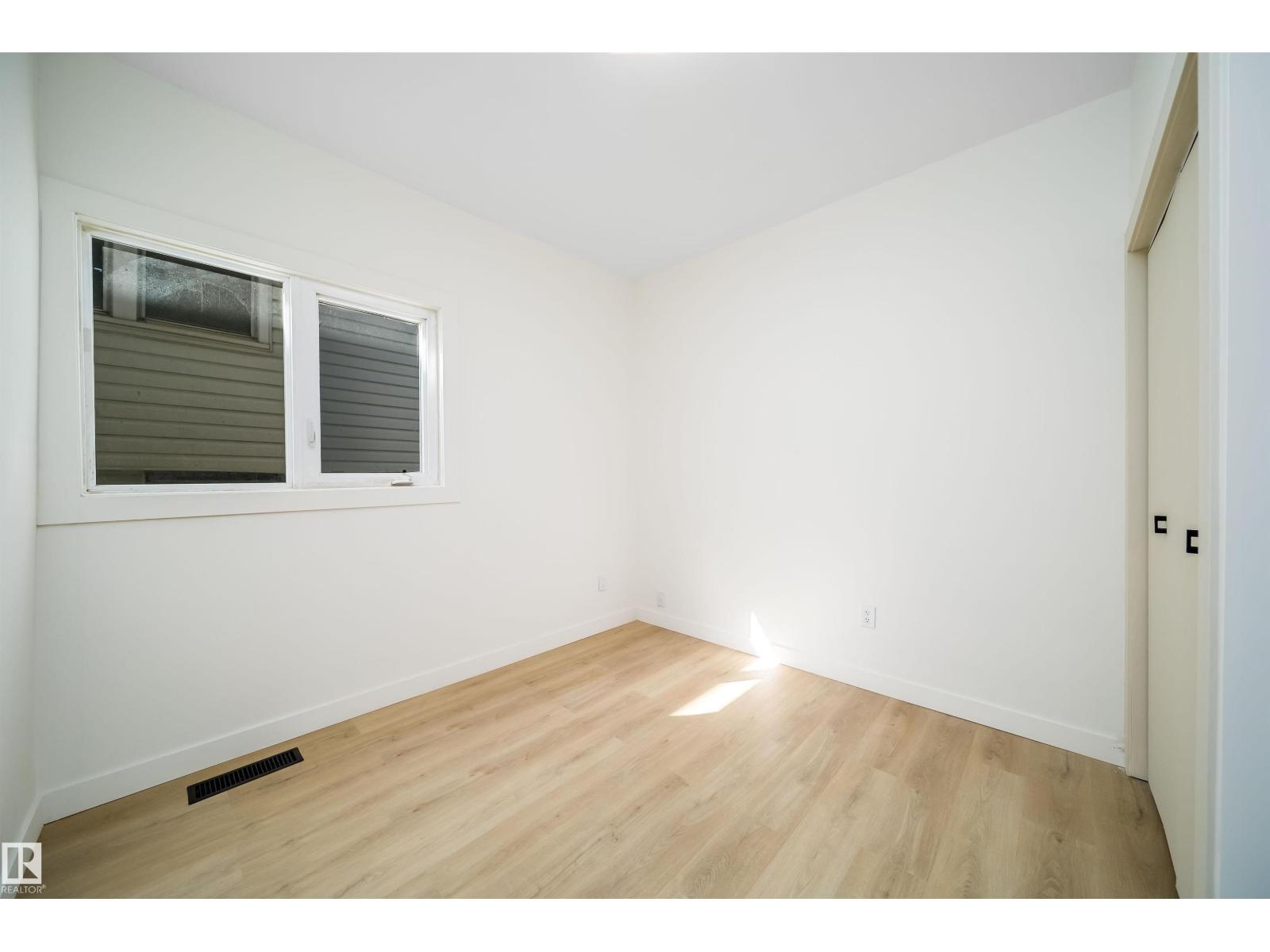 10866 92 St Nw, Edmonton, Alberta  T5H 1V8 - Photo 13 - E4493818
