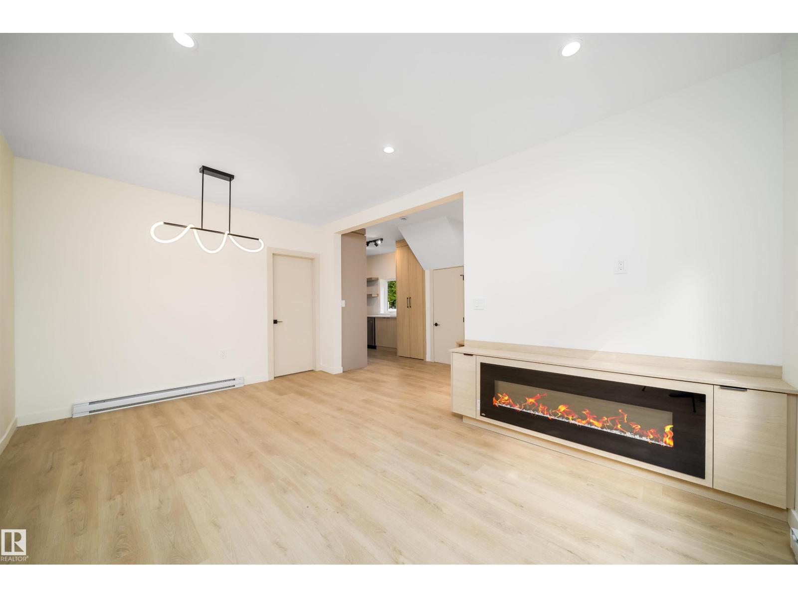 10866 92 St Nw, Edmonton, Alberta  T5H 1V8 - Photo 7 - E4493818