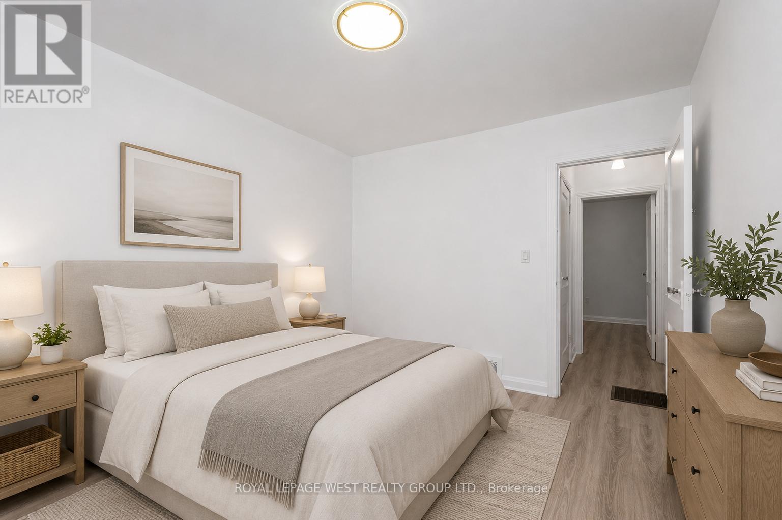 24 Barker Avenue, Toronto, Ontario M4C 2N3 - Photo 19 - E13448030