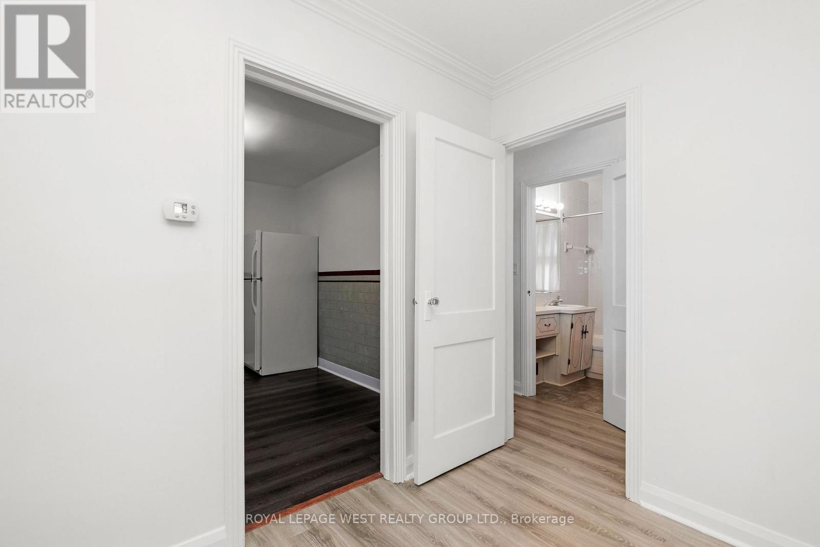 24 Barker Avenue, Toronto, Ontario M4C 2N3 - Photo 23 - E13448030
