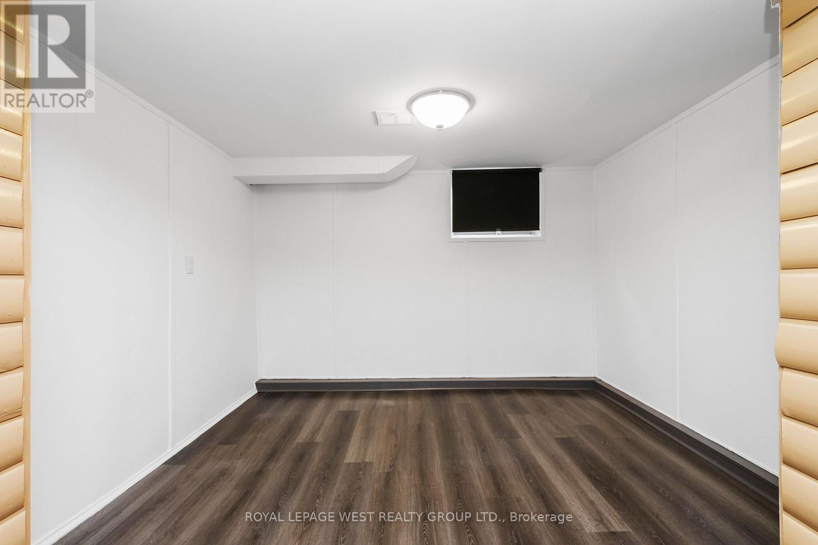 24 Barker Avenue, Toronto, Ontario M4C 2N3 - Photo 33 - E13448030