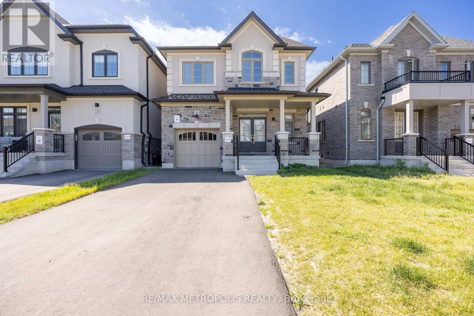 39 NORTHROP AVENUE, Clarington, Ontario