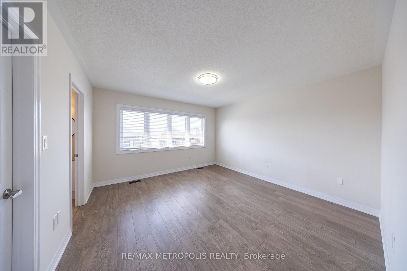 39 Northrop Avenue, Clarington, Ontario  L1B 0W6 - Photo 14 - E13448058