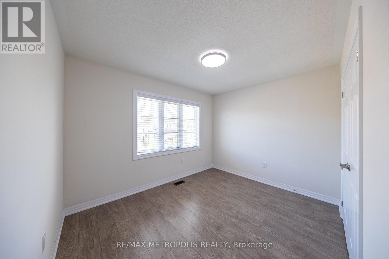 39 Northrop Avenue, Clarington, Ontario  L1B 0W6 - Photo 18 - E13448058