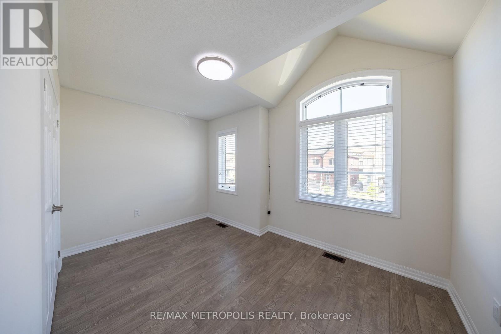 39 Northrop Avenue, Clarington, Ontario  L1B 0W6 - Photo 20 - E13448058