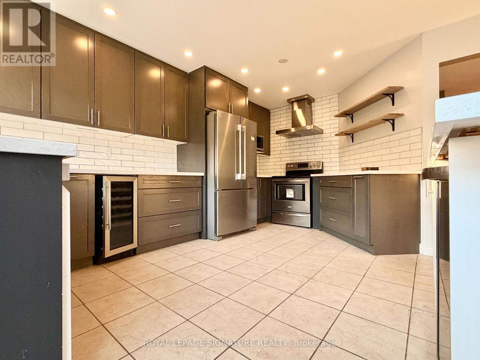 584 Shaftsbury Street, Oshawa, Ontario L1K 2V8 - Photo 10 - E13448092