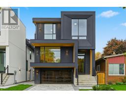957 HALLIDAY AVENUE, Mississauga, Ontario