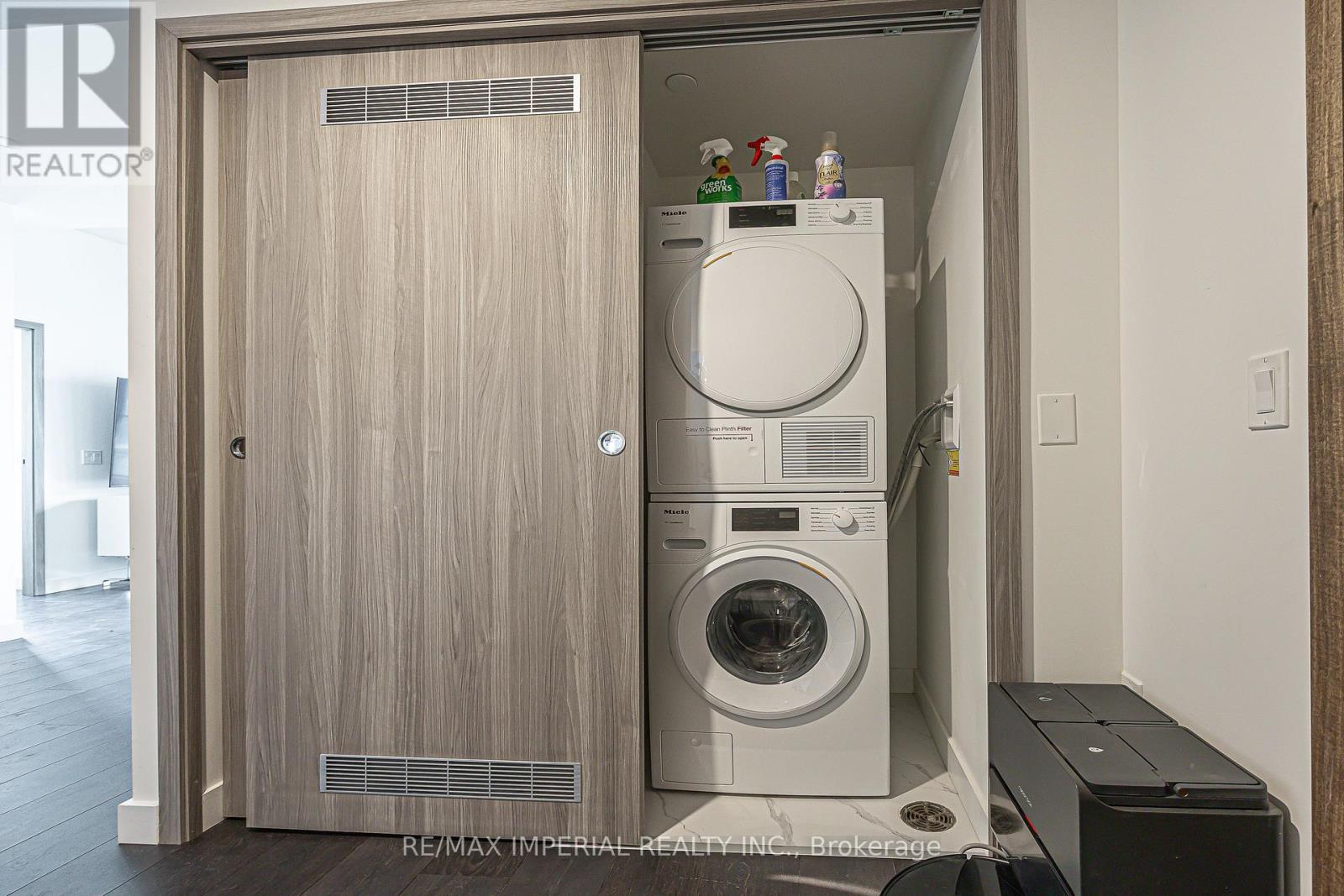 3510 - 1 Concord Cityplace Way, Toronto, Ontario  M5V 0X3 - Photo 28 - C13435412