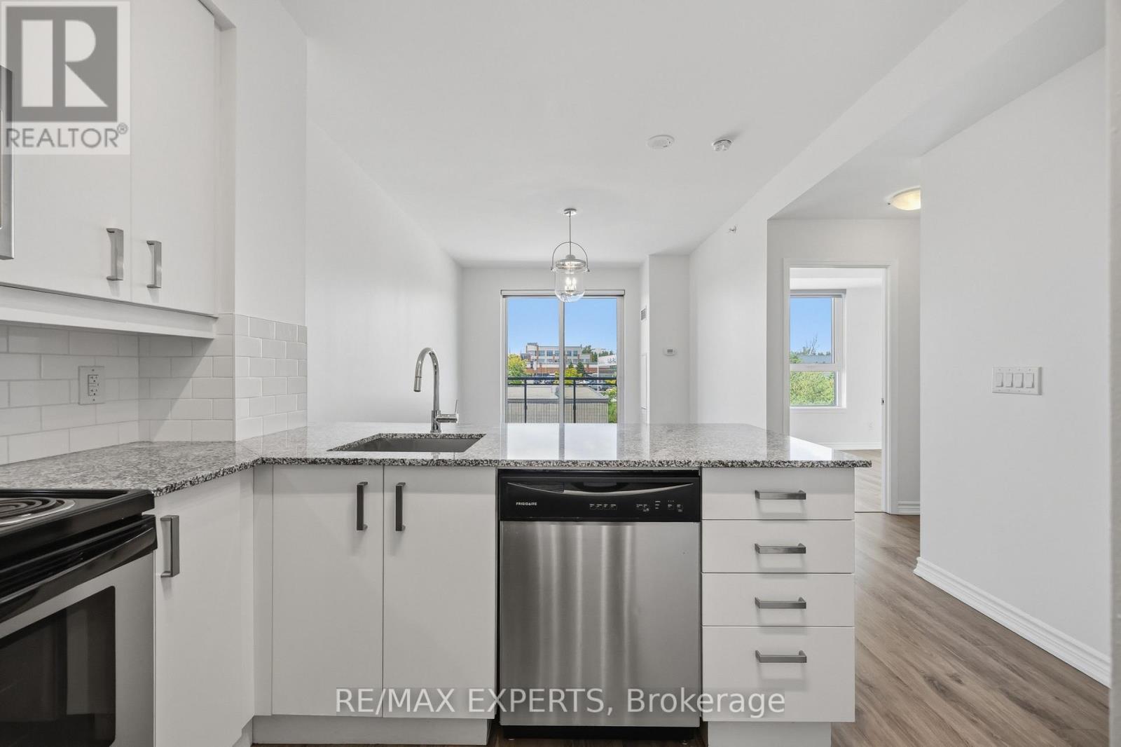 227 - 11611 Yonge Street, Richmond Hill, Ontario  L4E 1G2 - Photo 7 - N13430826