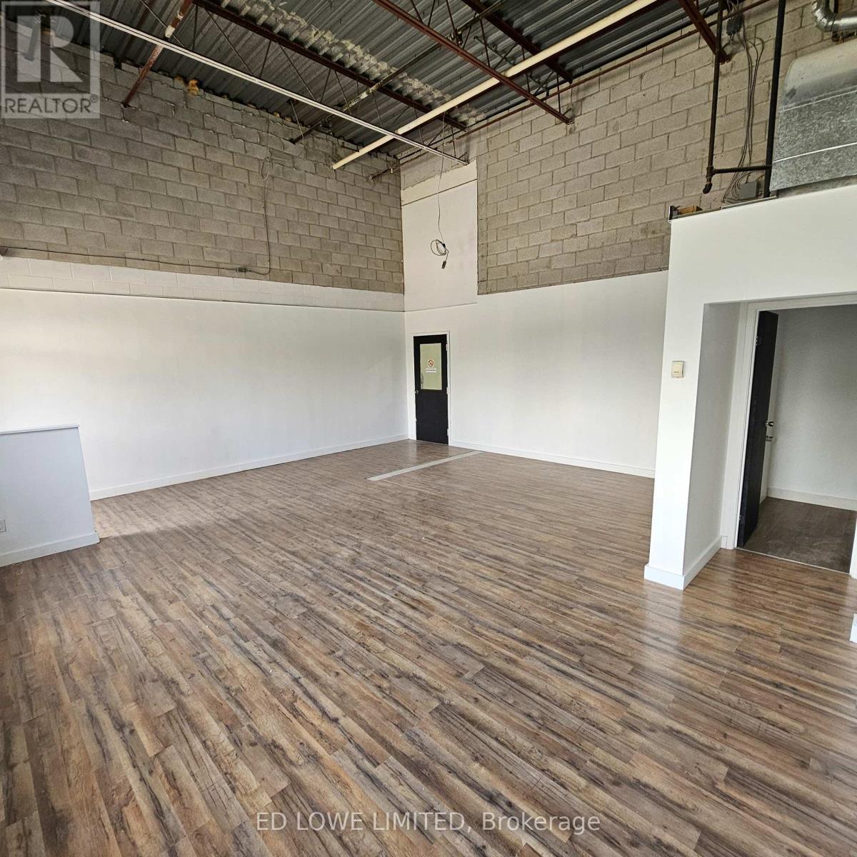 5 - 40 Bell Farm Road, Barrie, Ontario  L4M 5L3 - Photo 2 - S11934129