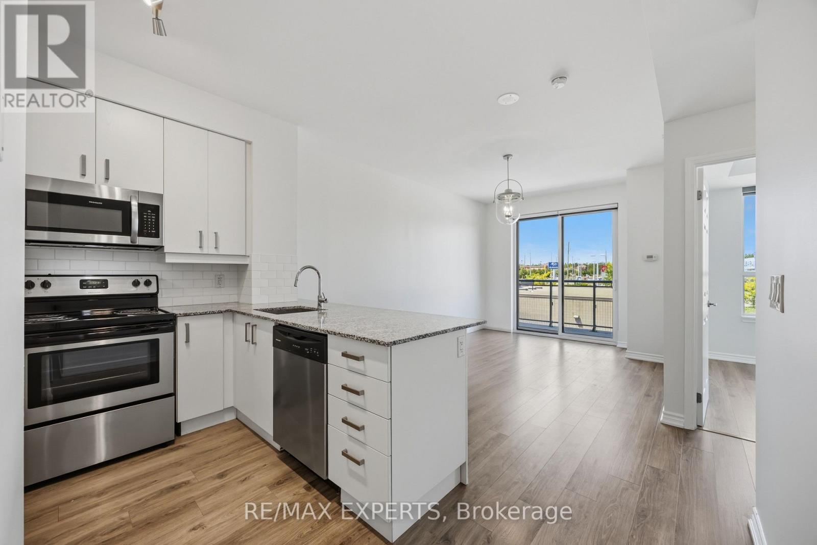 227 - 11611 Yonge Street, Richmond Hill, Ontario  L4E 1G2 - Photo 4 - N13430826