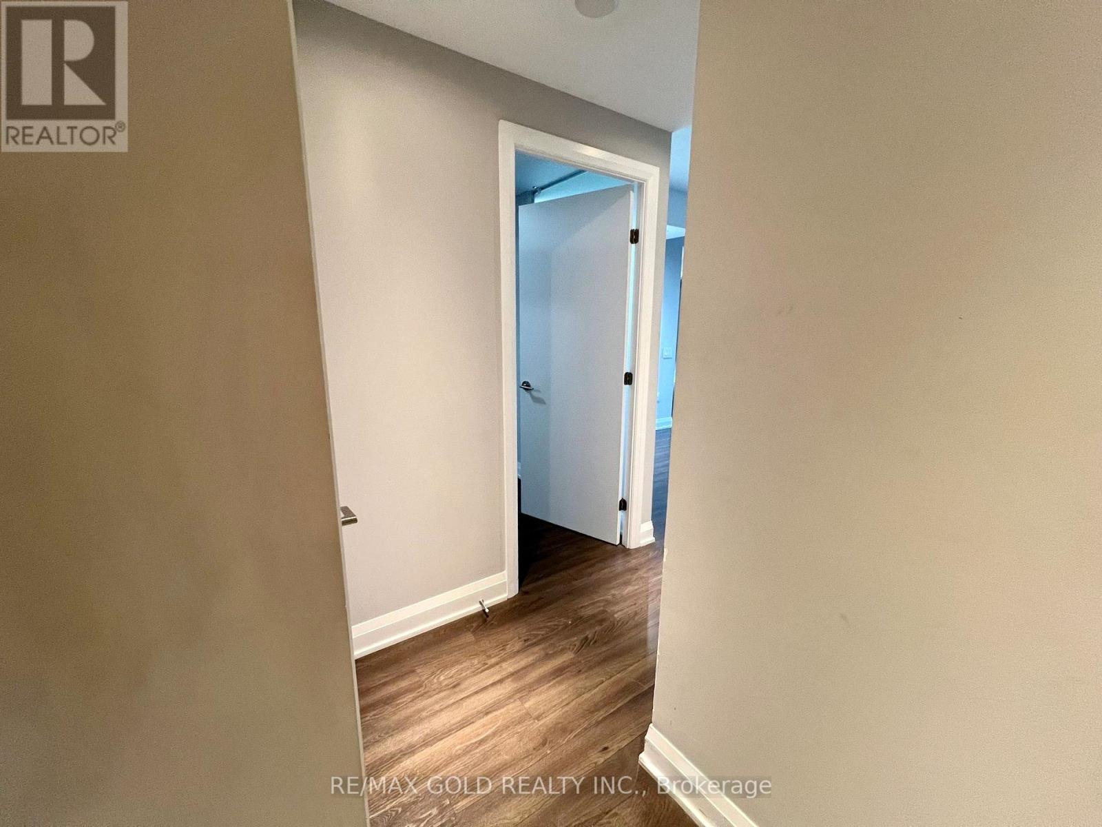 815 - 4800 Highway 7, Vaughan, Ontario L4L 1H8 - Photo 2 - N13448026