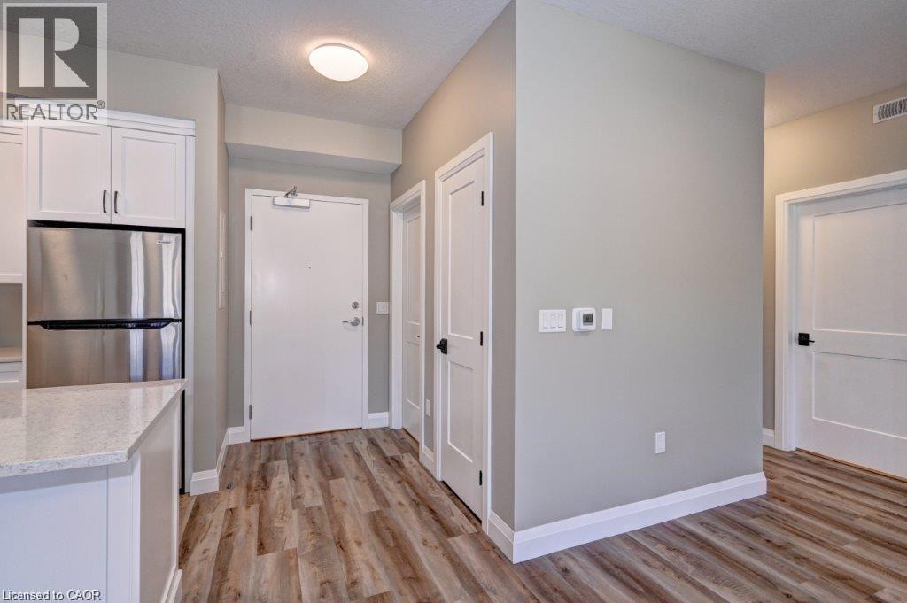 33 Murray Court Unit# 1, Milverton, Ontario  N0K 1M0 - Photo 3 - 40839058