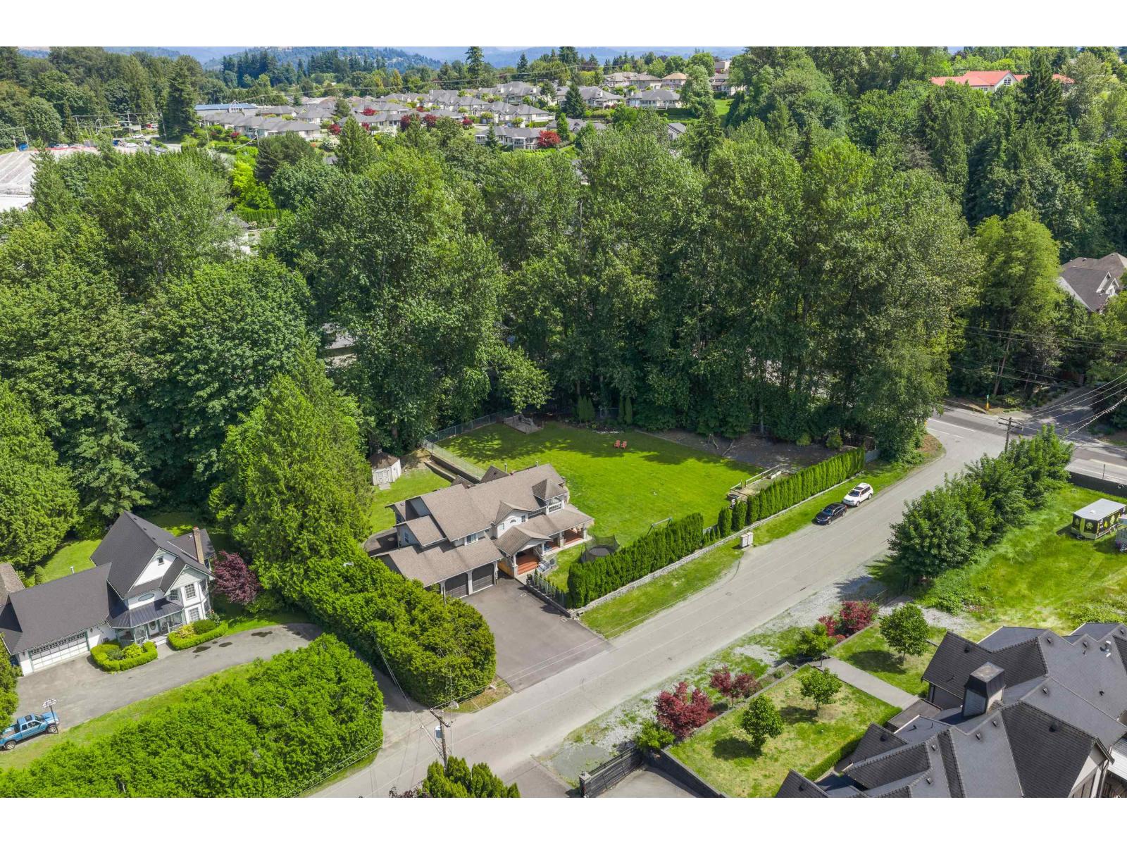 4024 Prairie Street, Abbotsford, British Columbia  V4X 1X2 - Photo 2 - R3135381