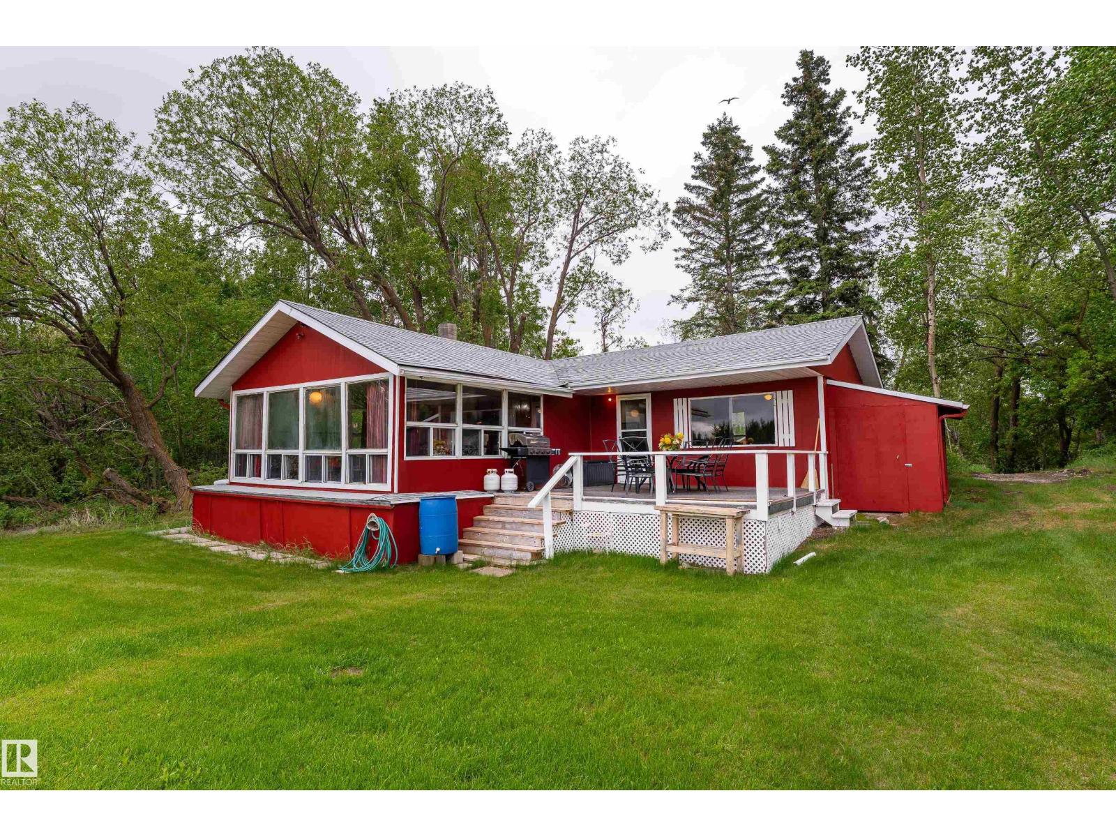 #177 51268 RGE ROAD 204, rural strathcona county, Alberta
