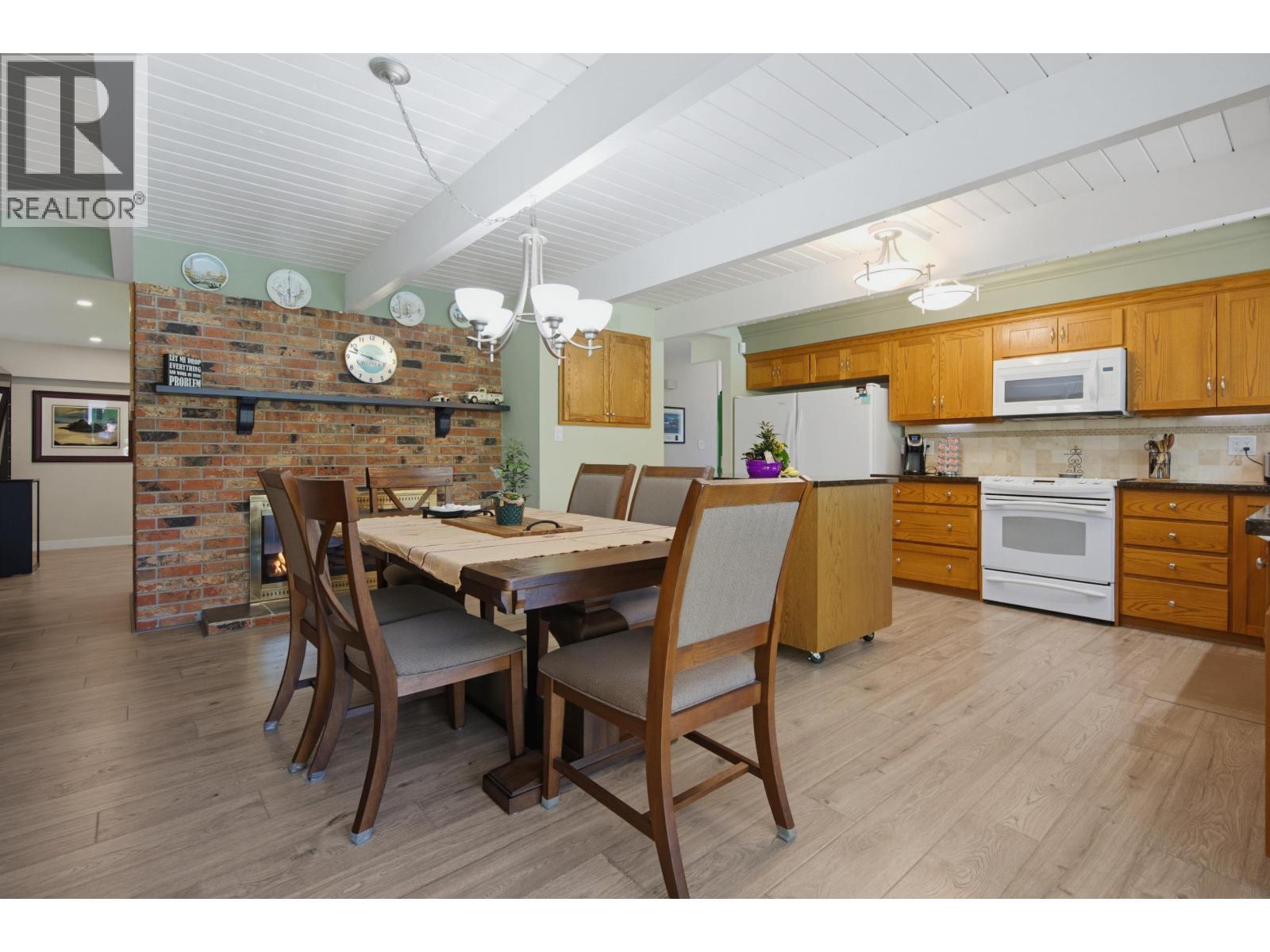 20214 Patterson Avenue, Maple Ridge, British Columbia  V2X 2P4 - Photo 10 - R3135984