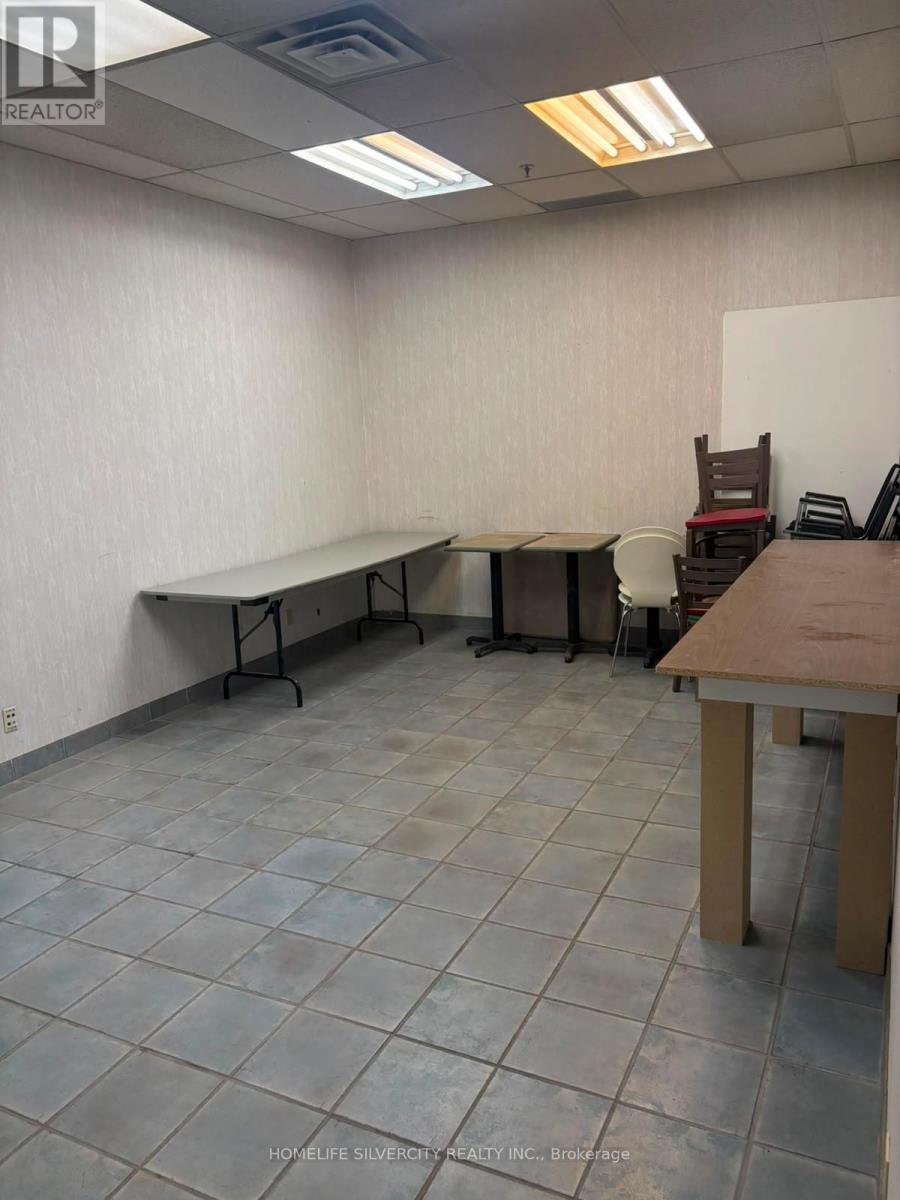 975 Mid-Way Boulevard, Mississauga, Ontario L5T 2C6 - Photo 10 - W13448040