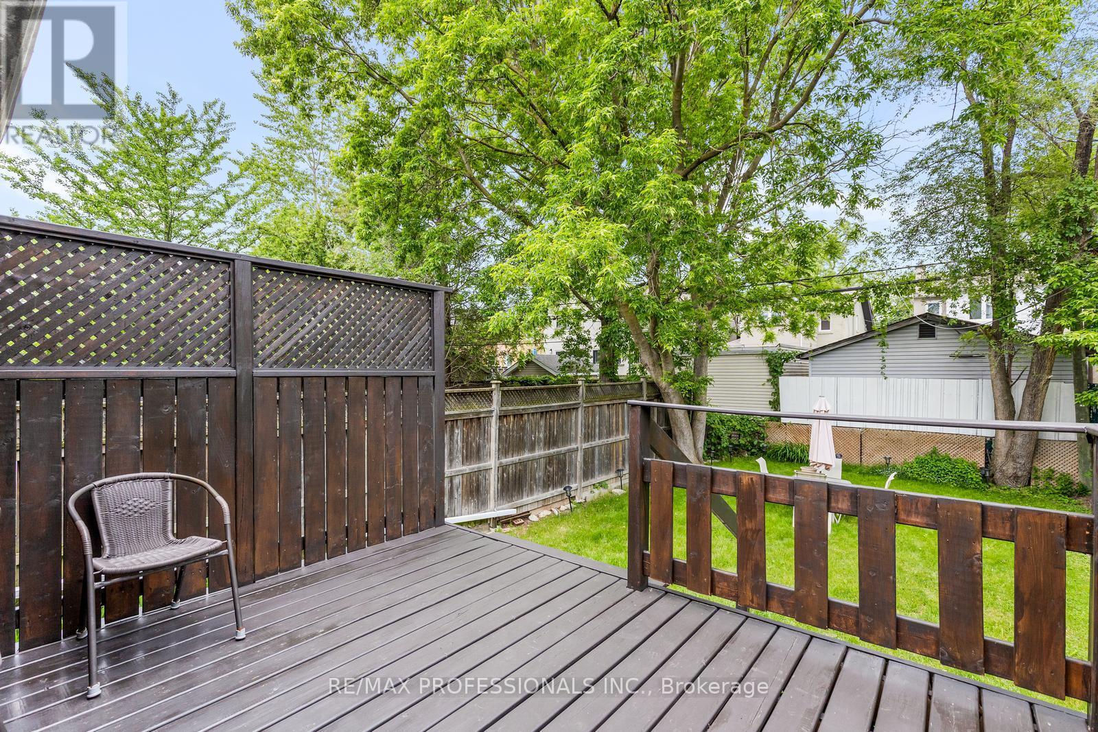 102 Symons Street, Toronto, Ontario  M8V 1V2 - Photo 27 - W13448048