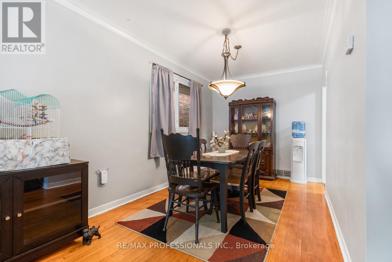 102 Symons Street, Toronto, Ontario  M8V 1V2 - Photo 9 - W13448048