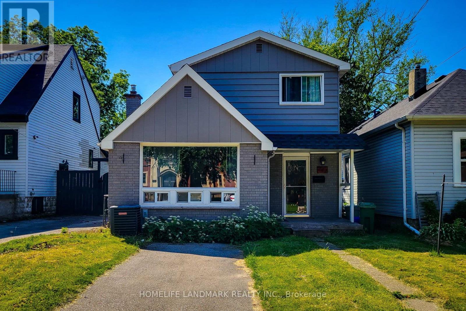 242 BOWMAN STREET, Hamilton, Ontario