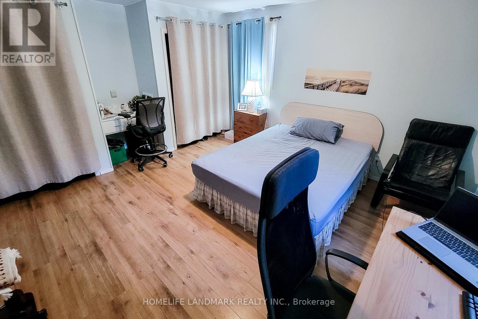242 Bowman Street, Hamilton, Ontario  L8S 2V2 - Photo 11 - X13448054