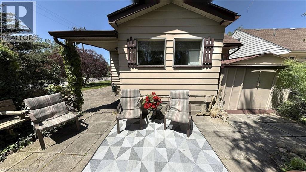 189 Brydges Street, Stratford, Ontario  N5A 1S2 - Photo 3 - 40833660