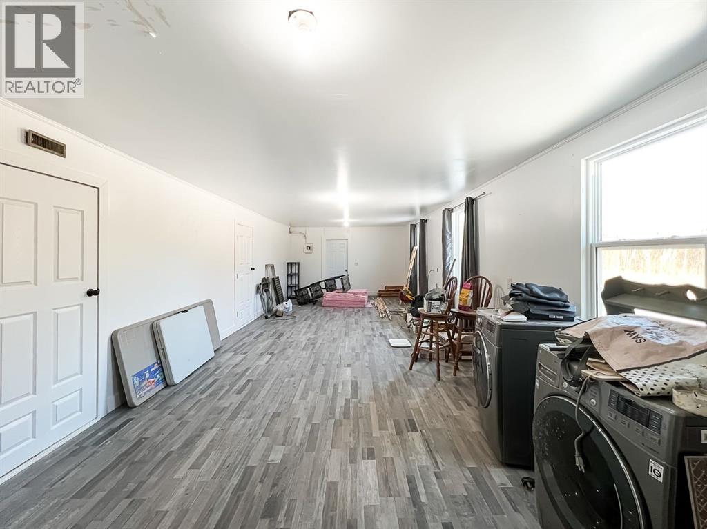 8 Railway Avenue NE, Falher, Alberta  T0H 1M0 - Photo 16 - A2272159