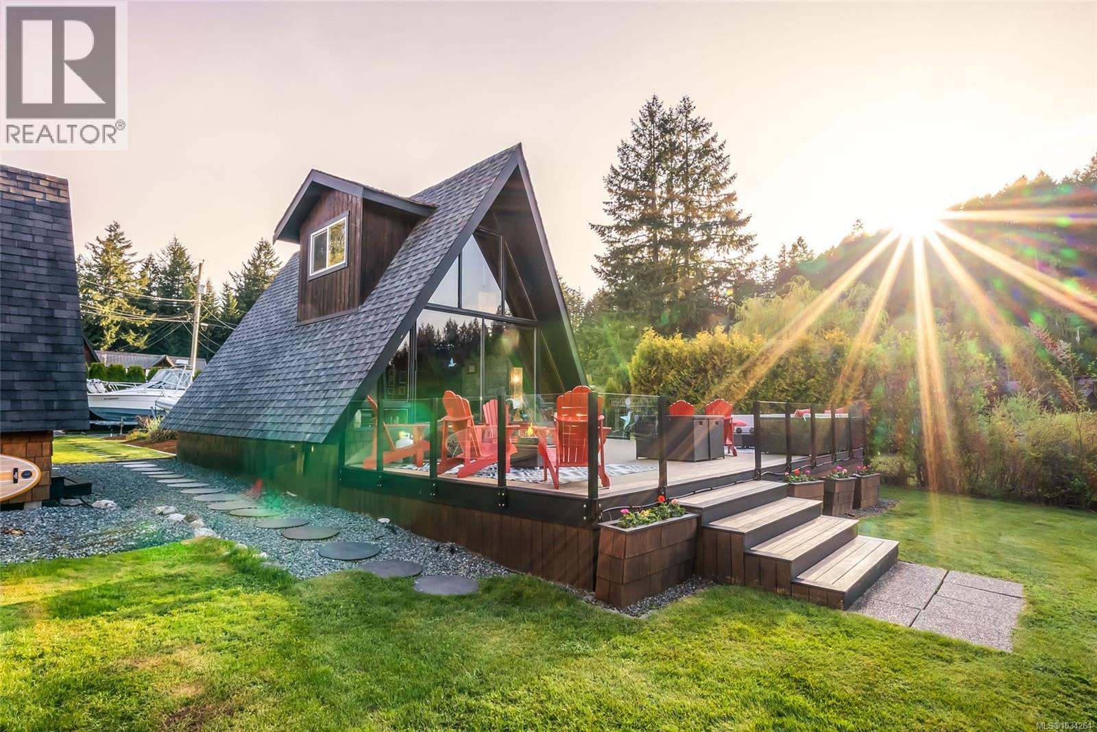 2144 Angus Rd, Shawnigan Lake, British Columbia  V0R 2W0 - Photo 2 - 1034264