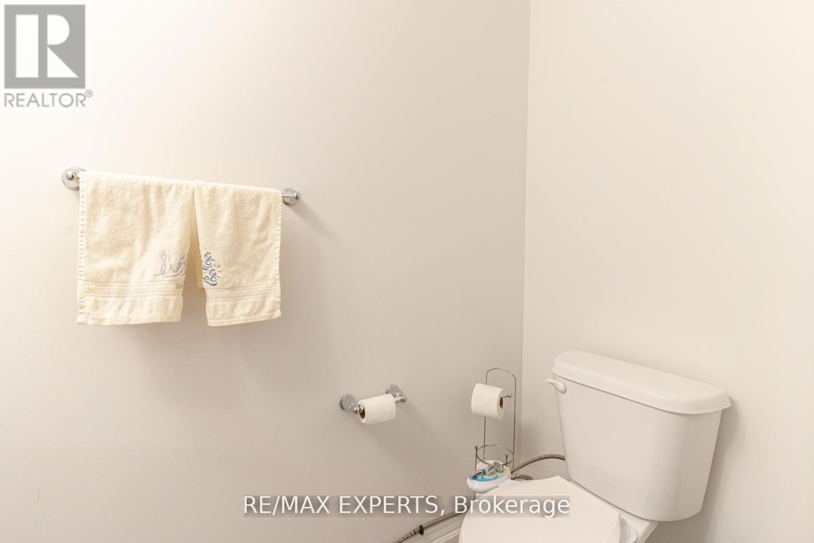 405 Pumpkin Pass, Hamilton, Ontario  L0R 1C0 - Photo 18 - X13245452