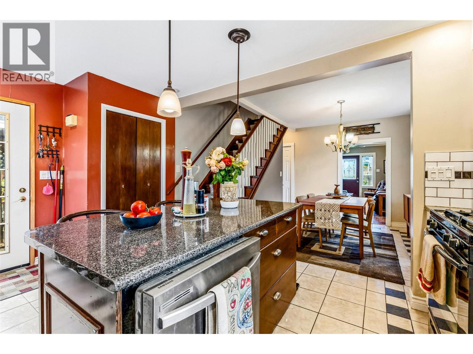 1409 Vancouver Street, Creston, British Columbia V0B 1G4 - Photo 4 - 10391541