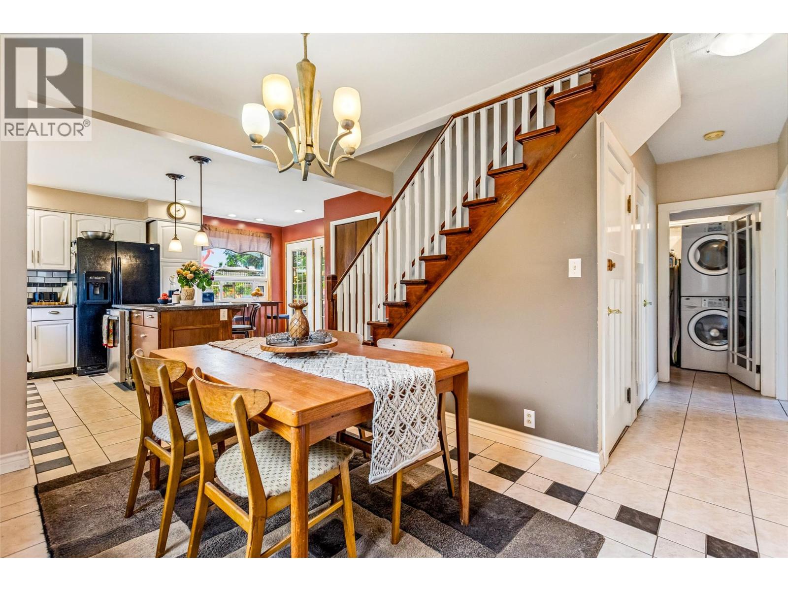 1409 Vancouver Street, Creston, British Columbia V0B 1G4 - Photo 9 - 10391541