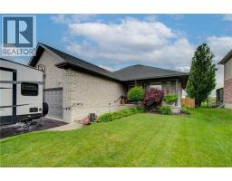 32 APPLEWOOD Street, Plattsville, Ontario