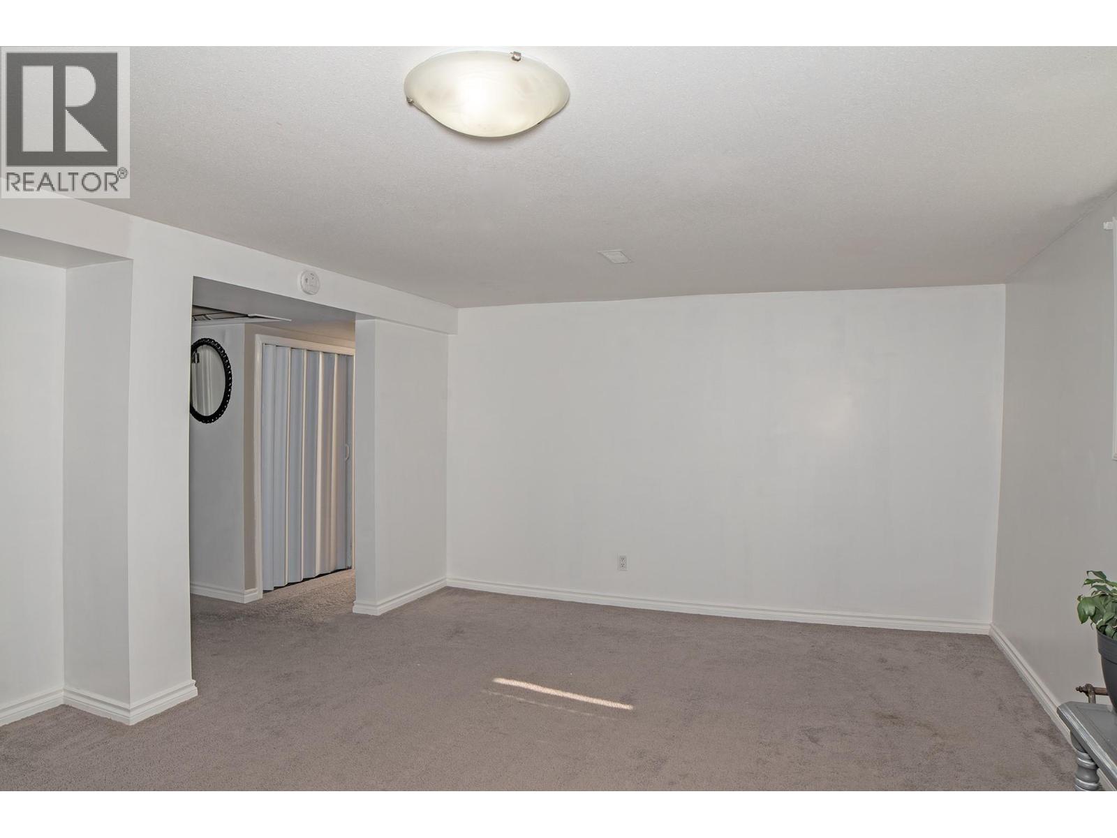 703 14th  S Avenue, Cranbrook, British Columbia  V1C 2Y2 - Photo 19 - 10390954