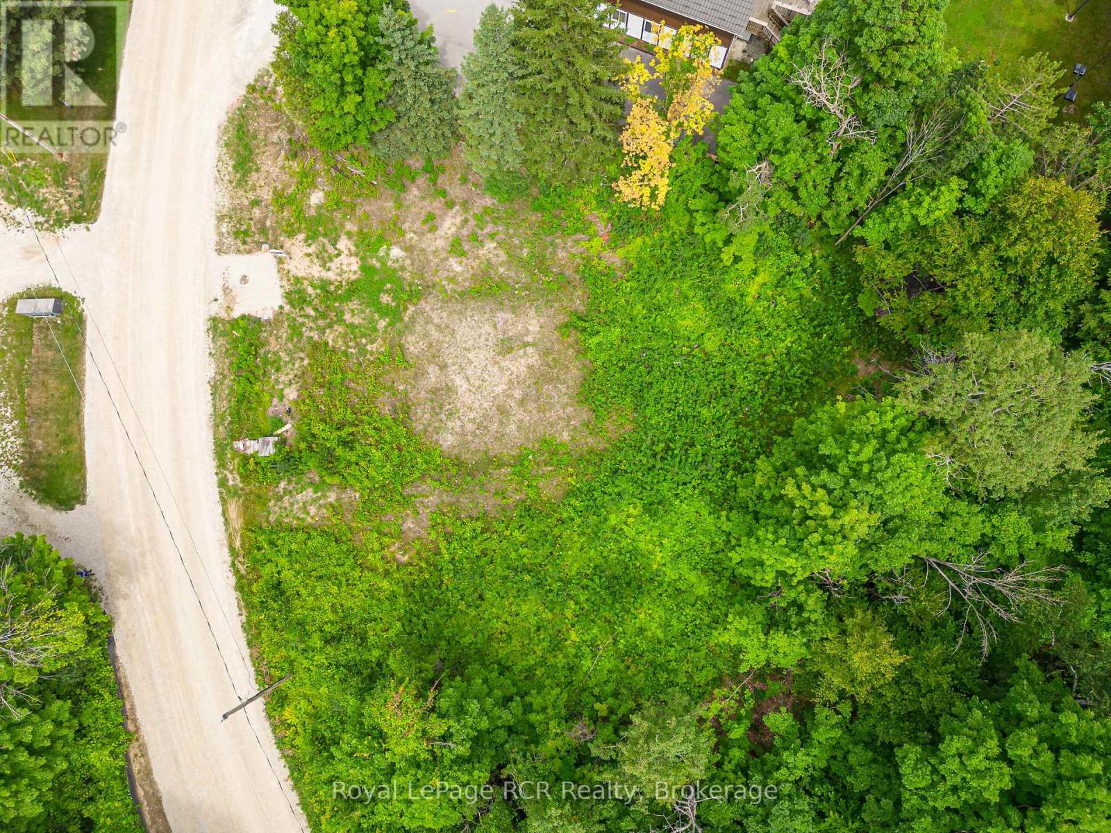 133 Birch View Trail, Blue Mountains, Ontario L9Y 0M1 - Photo 6 - X13448204