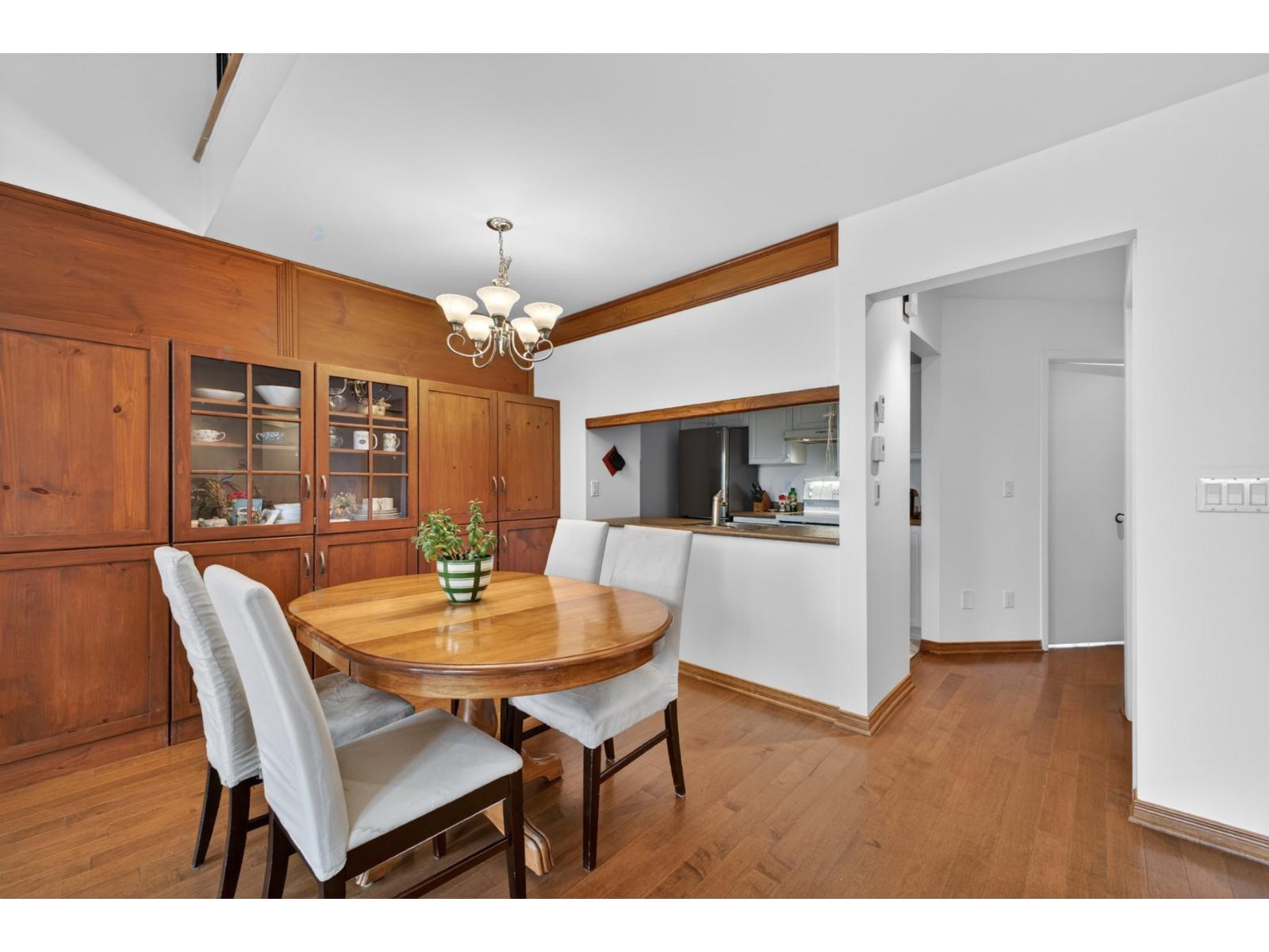 3385 Rue J.-A.-Descarries Montréal (Lachine) Quebec Canada H8T3N1 5