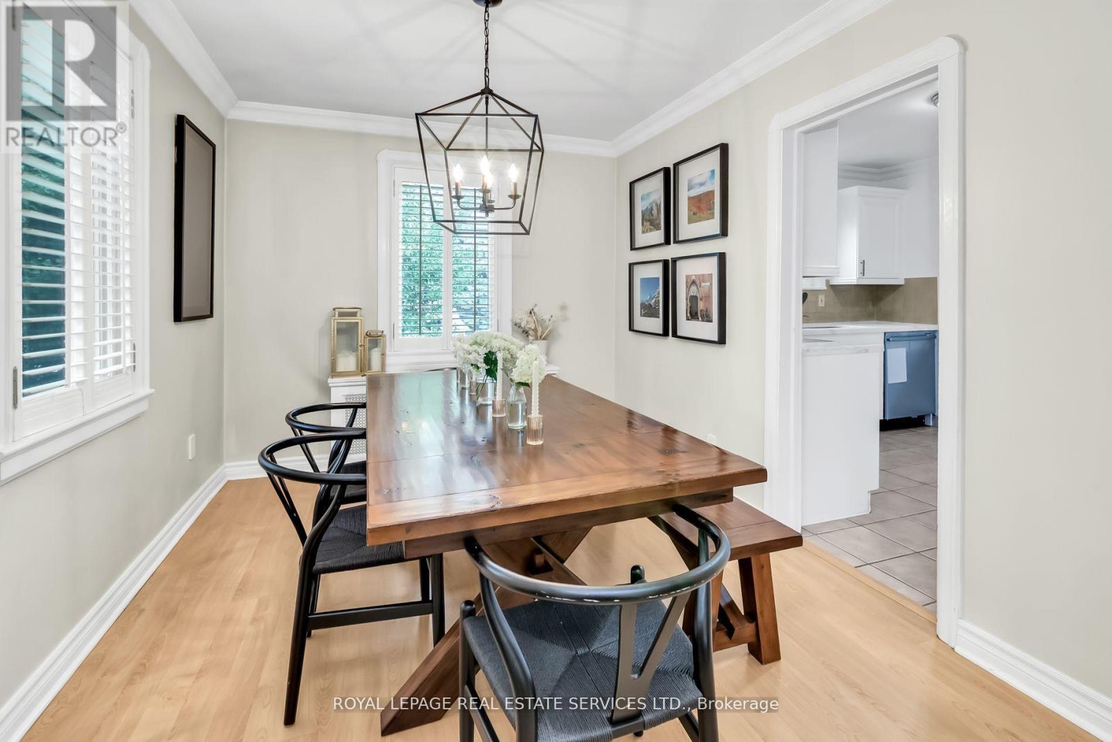 2nd Flr - 42 Gormley Avenue, Toronto, Ontario M4V 1Y8 - Photo 17 - C13448110