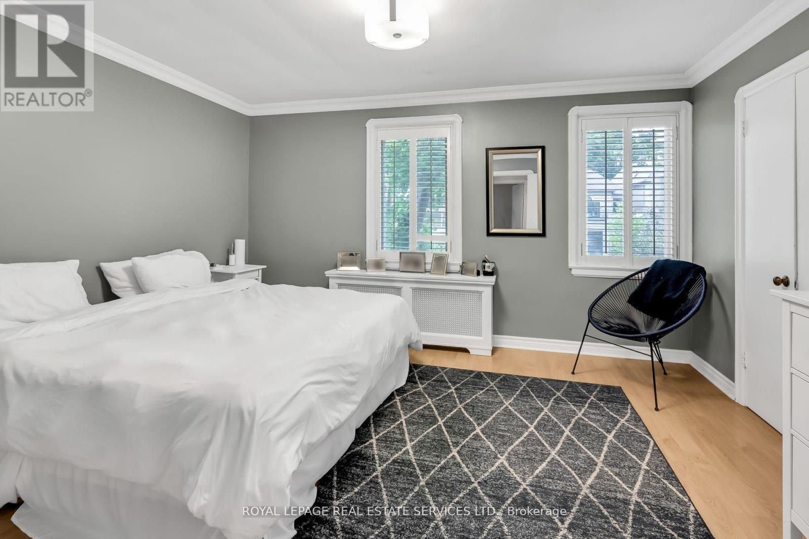 2nd Flr - 42 Gormley Avenue, Toronto, Ontario M4V 1Y8 - Photo 22 - C13448110