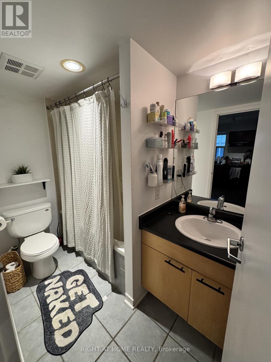 1013 - 75 Dalhousie Street, Toronto, Ontario M5B 2R2 - Photo 13 - C13448174