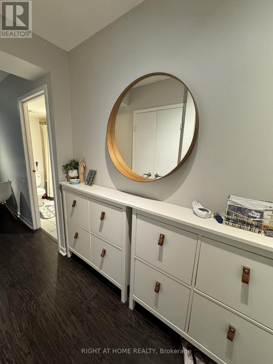 1013 - 75 Dalhousie Street, Toronto, Ontario M5B 2R2 - Photo 2 - C13448174