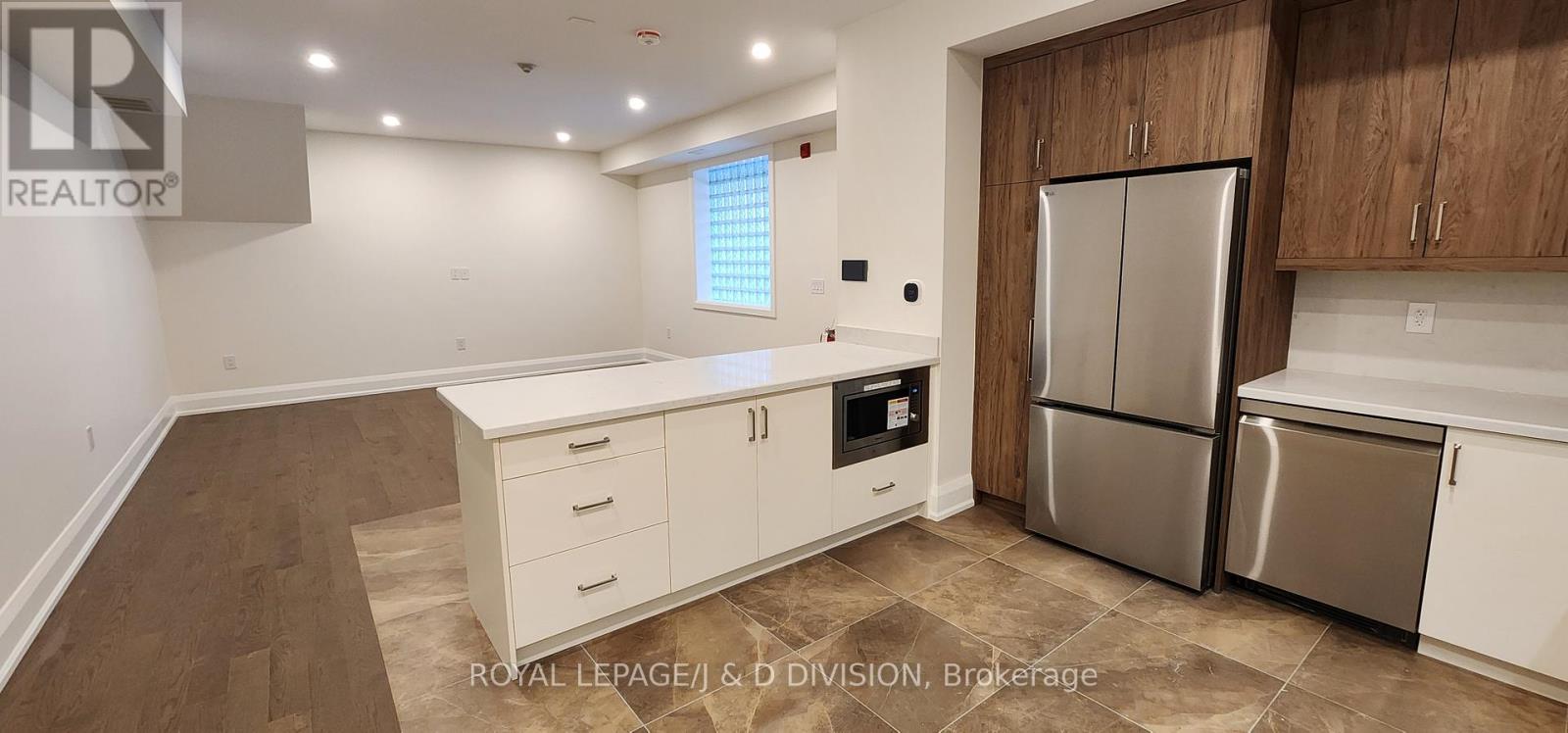202 - 2579 Yonge Street, Toronto, Ontario  M4P 2J1 - Photo 8 - C13445588