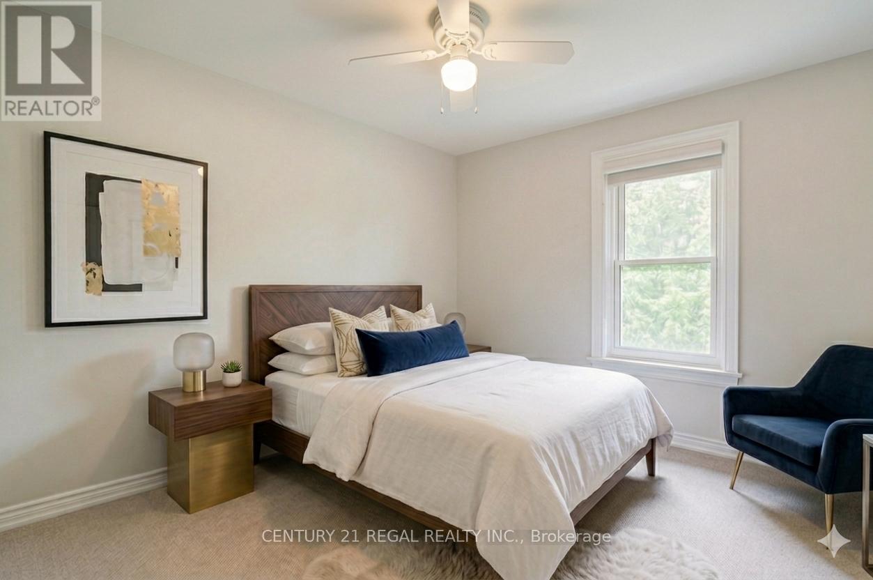 213 Boulton Avenue, Toronto, Ontario  M4M 2J8 - Photo 24 - E13448196