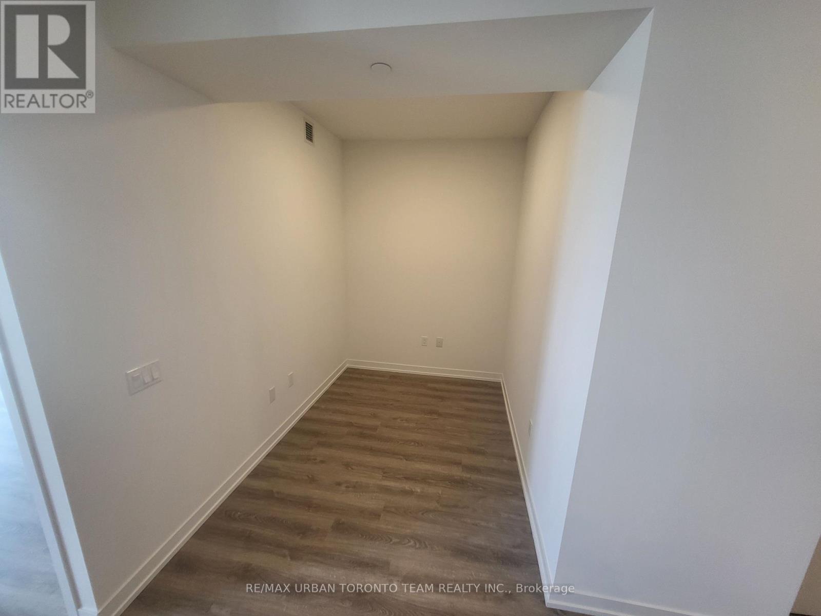 5210 - 195 Commerce Street, Vaughan, Ontario L4K 0P9 - Photo 10 - N13448138