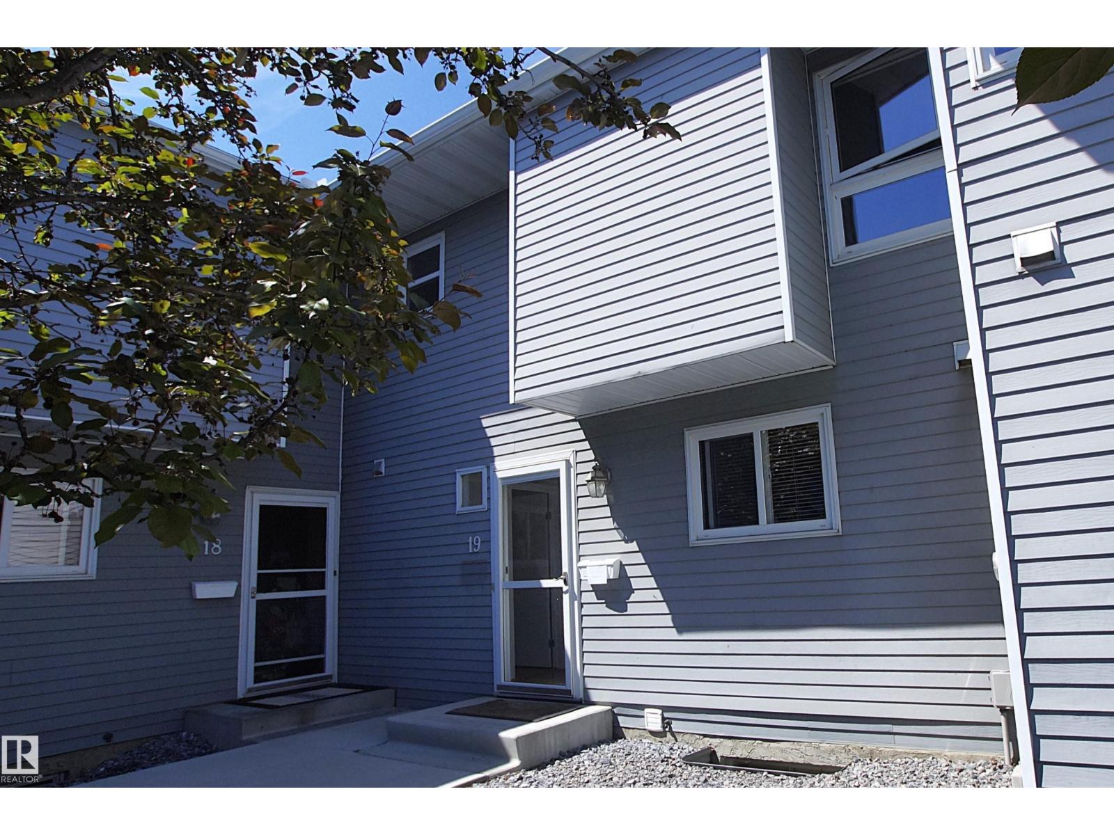 #19 15710 BEAUMARIS RD NW, edmonton, Alberta