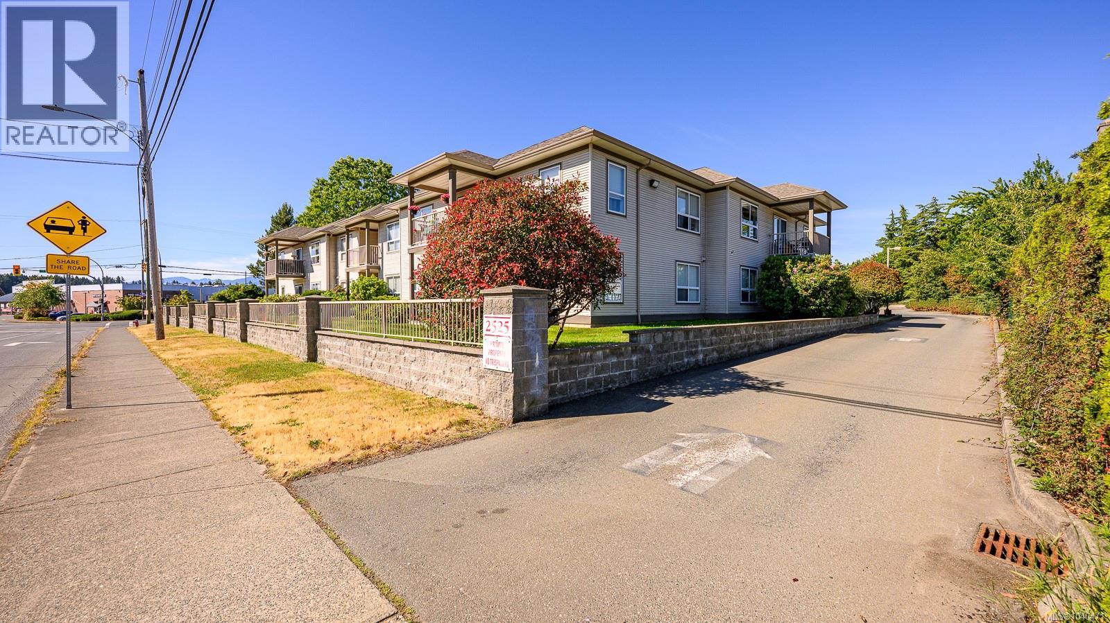 102 2525 Fitzgerald Ave, Courtenay, British Columbia