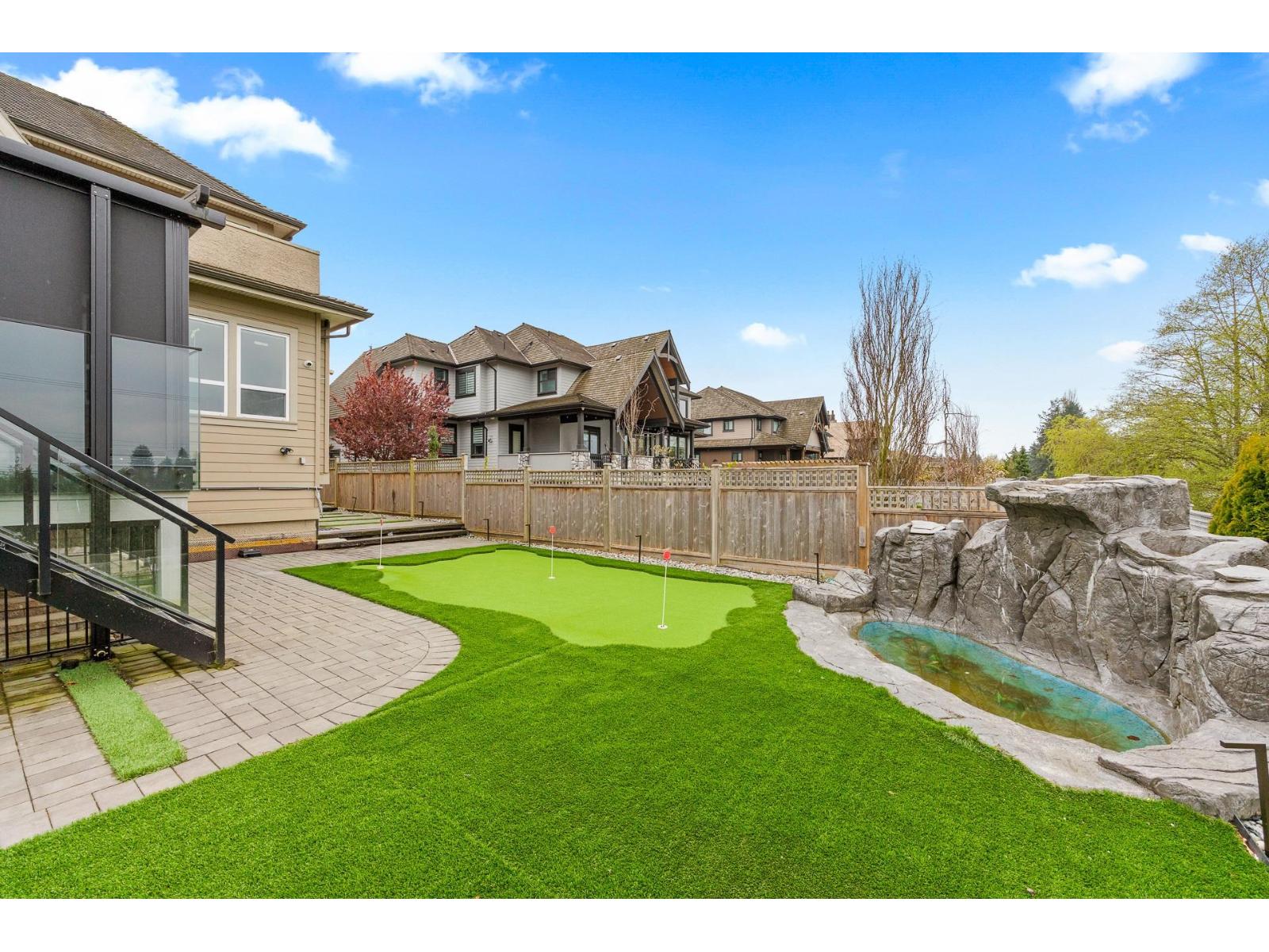 15957 39a Avenue, Surrey, British Columbia  V3Z 0Y3 - Photo 36 - R3136006