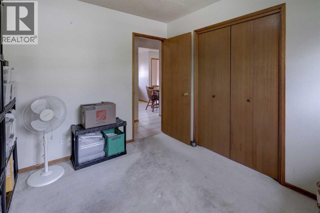 3444 Temple Way Ne, Calgary, Alberta  T1Y 3B7 - Photo 16 - A2317581