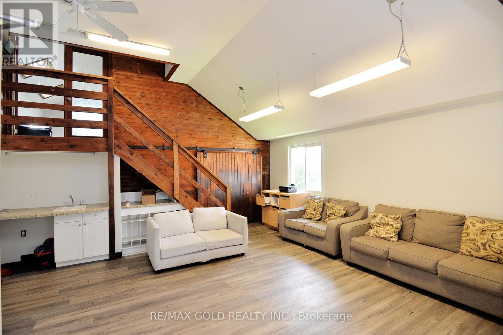 14940 Hurontario Street, Caledon, Ontario  L7C 2C2 - Photo 23 - W13448106